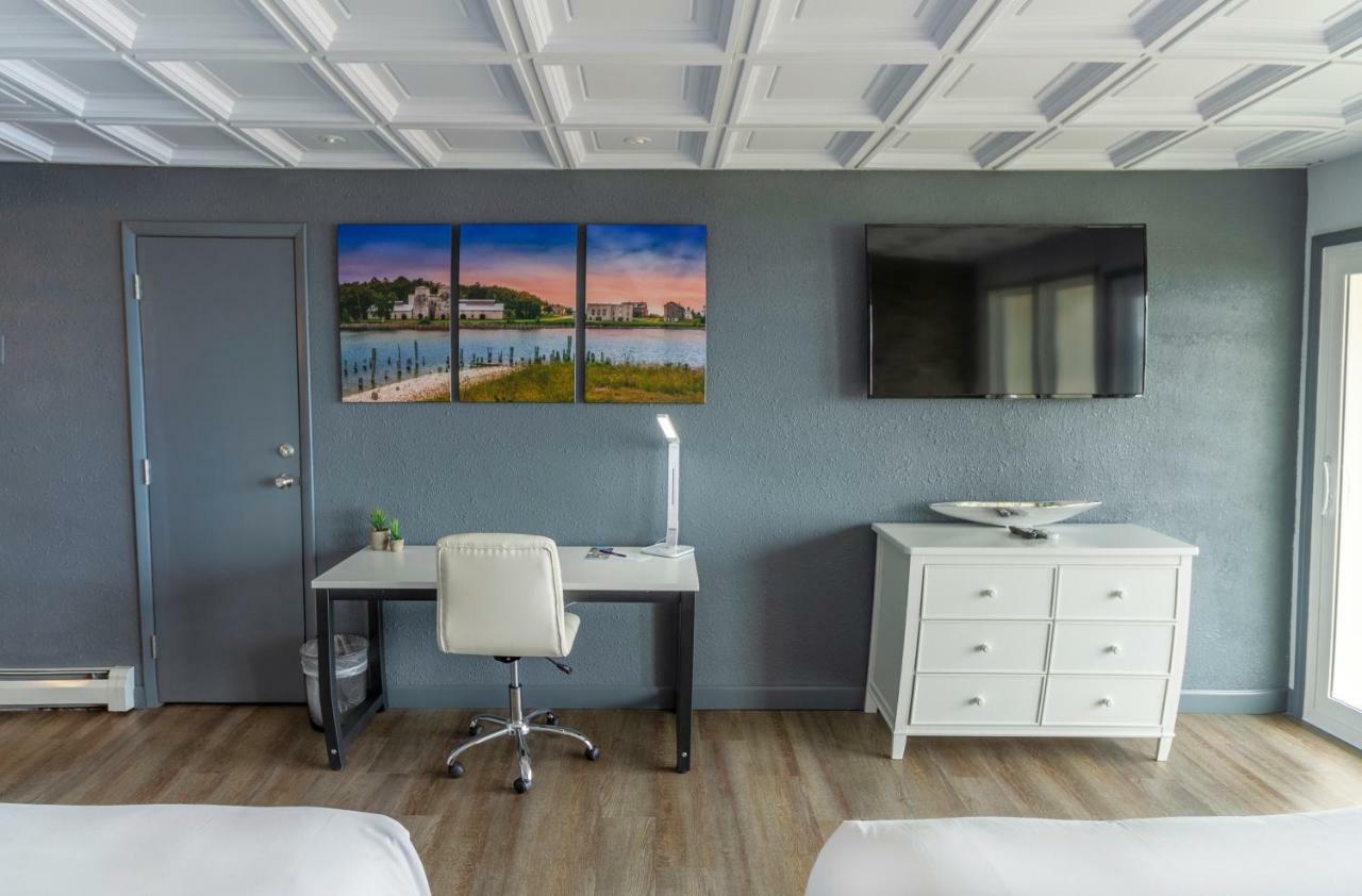 Terrace Bay - Lakefront 3* Escanaba